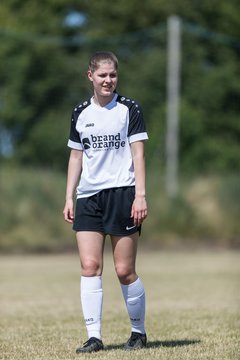 Bild 101 - wBJ TuRa Meldorf/Buesum - JFV Luebeck : Ergebnis: 1:0